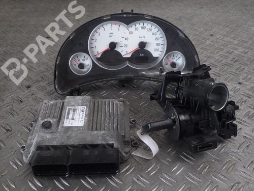 Used Engine control unit (ECU) OPEL CORSA C (X01) 1.3 CDTI (F08, F68) (70 hp) 7115114