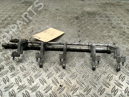 Used Injection rail Injection rail 37760289 37760289