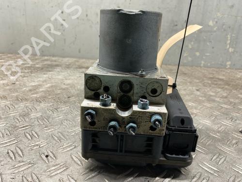 Used ABS pump BMW 5 Touring (F11) 520 d (184 hp) 26604765