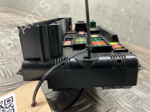 Fuse box BMW 5 Touring (F11) 520 d | BP26604752E1 