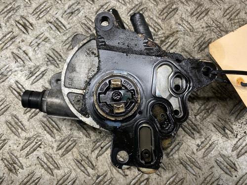 Used Vacuum pump AUDI A3 (8P1) 2.0 TDI 16V (140 hp) 33018379
