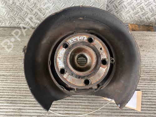 Used Right rear steering knuckle VOLVO V70 II (285) 2.5 T AWD (209 hp) 20109106