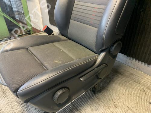 Left front seat MERCEDES-BENZ B-CLASS Sports Tourer (W246, W242) B 200 CDI / d 4-matic (246.202) | BP18603839C15 