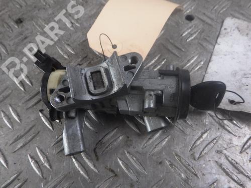 Used Ignition barrel MITSUBISHI COLT IV (CA_A) 1.3 GLi 12V (CA1A) (75 hp) 7000449
