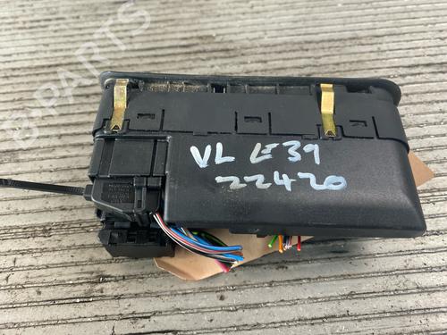 Left front window switch BMW 5 Touring (E39) 528 i | BP16287719I27 