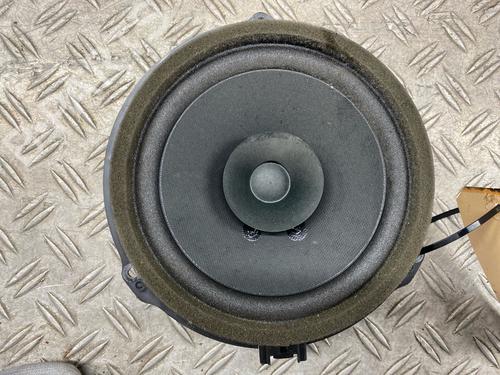 Used Speaker FORD FOCUS III Turnier 1.0 EcoBoost (125 hp) 27273866
