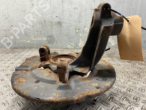 Right front steering knuckle FORD KUGA I 2.0 TDCi 4x4 | BP31668379M26 