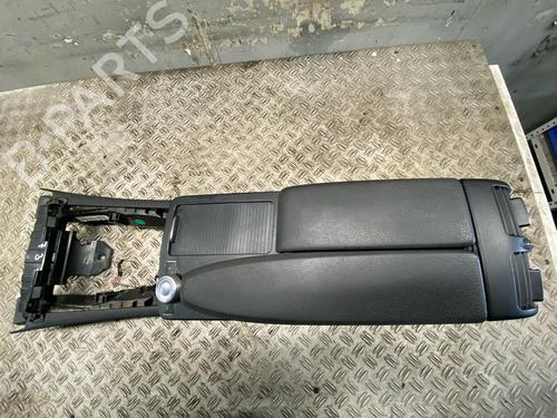 Console central MERCEDES-BENZ C-CLASS T-Model (S204) C 220 CDI (204.202) (170 hp) 30456933