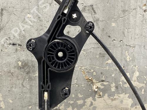 Front left window mechanism AUDI A4 B9 Avant (8W5, 8WD) 2.0 TDI | BP37256307C22 - Image 3