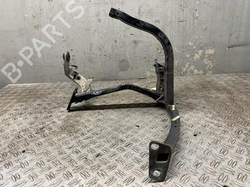 Mocowanie zderzaka przedniego AUDI A8 D3 (4E2, 4E8) 4.2 TDI quattro | BP29917905C158