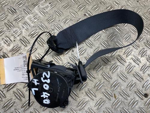 Used Rear left seatbelt NISSAN QASHQAI II SUV (J11, J11_) 1.2 DIG-T (115 hp) 27631104