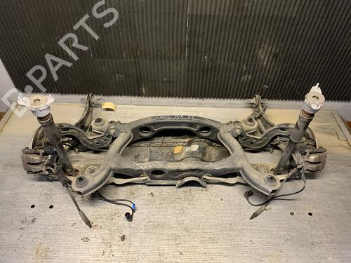 Used Rear axle MERCEDES-BENZ A-CLASS (W176) A 180 (176.042) (122 hp) 22357620