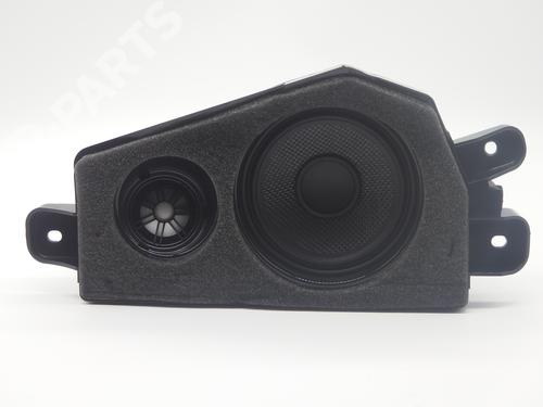 Used Speaker BMW X6 (F16, F86) xDrive 35 i (306 hp) 8382489