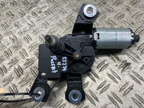 Used Rear wiper motor VW PASSAT B6 Variant (3C5) 2.0 TDI (140 hp) 31714292