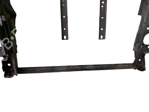 Traverse AUDI A8 D3 (4E2, 4E8) 4.2 TDI quattro | BP29946737C162