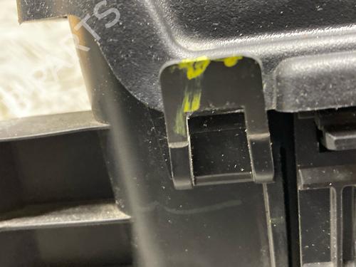 Fuse box OPEL CROSSLAND X / CROSSLAND (P17, P2QO) 1.2 (75) | BP31949314E1