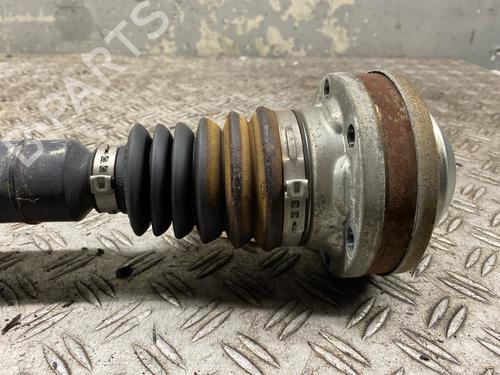Right front driveshaft VW PASSAT B6 Variant (3C5) 2.0 TDI | BP31799677M39 