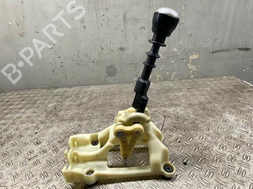 Gear lever HYUNDAI SANTA FÉ II (CM) 2.2 CRDi 4x4 | BP27478760M90 