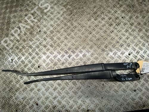 Vindspejlsviskerarm NISSAN QASHQAI II (J11, J11_) 1.3 DIG-T (160 hp) 30931910