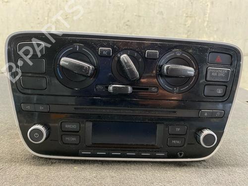 Used Radio Radio VW UP! (121, 122, BL1, BL2, BL3, 123) 1.0 (60 hp) 40509850 40509850