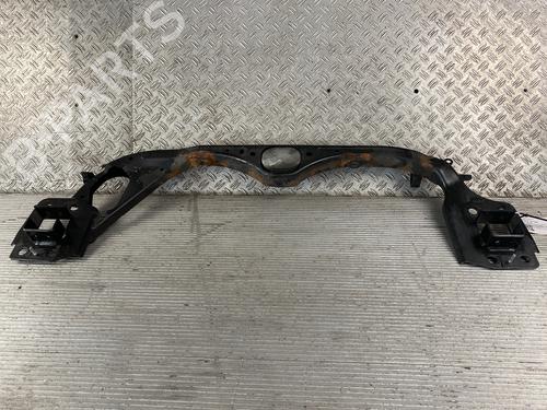 Crossmember AUDI A6 C6 (4F2) 2.7 TDI quattro 4F0199521N