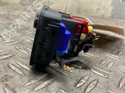 Switch SEAT LEON (1P1) 2.0 TFSI | BP38931554I30 - Image 3