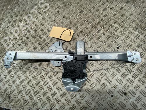 Elevalunas delantero izquierdo DACIA DOKKER MPV (KE_) 1.2 TCe (KEM0, KEAY) (115 hp) 32201382