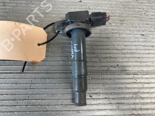 Used Ignition coil TOYOTA YARIS (_P1_) 1.0 (SCP10_, SCP10R) (68 hp) 13704881