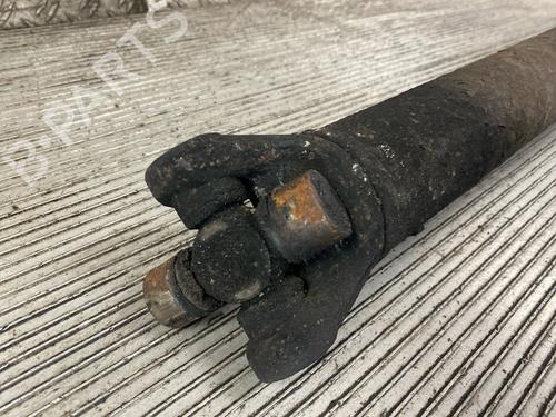 Driveshaft JEEP GRAND CHEROKEE II (WJ, WG) 2.7 CRD 4x4 | BP18133512M37 