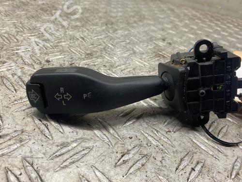 Commodo Essuie Glace / Phare BMW 3 (E46) 316 i (115 hp) 24110754