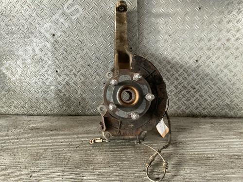 Used Right front steering knuckle JEEP GRAND CHEROKEE III (WH, WK) 3.0 CRD 4x4 (218 hp) 22618873