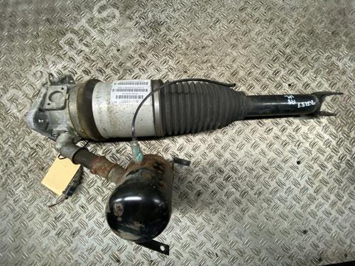 Venstre bagtil skærm liste AUDI A8 D3 (4E2, 4E8) 4.2 TDI quattro (326 hp) 29946734