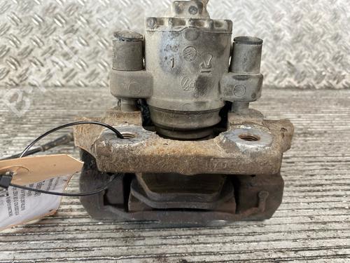Right rear brake caliper BMW 5 Touring (E61) 525 d | BP17677341M106 