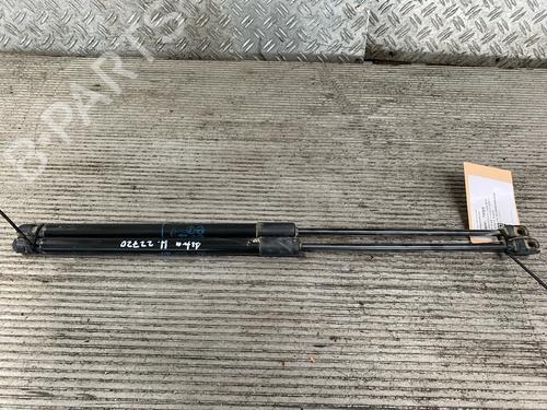 Used Tailgate lift support OPEL ASTRA K Sports Tourer (B16) 1.6 CDTi (35) (110 hp) 19507699