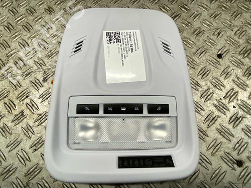 Plafoniera OPEL CROSSLAND X / CROSSLAND (P17, P2QO) 1.2 (75) (131 hp) 31901971