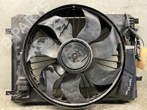 Used Radiator fan MERCEDES-BENZ C-CLASS T-Model (S204) C 220 CDI (204.202) (170 hp) 30470877