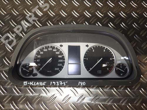 Used Instrument cluster MERCEDES-BENZ B-CLASS Sports Tourer (W245) B 180 CDI (245.207) (109 hp) 4917943