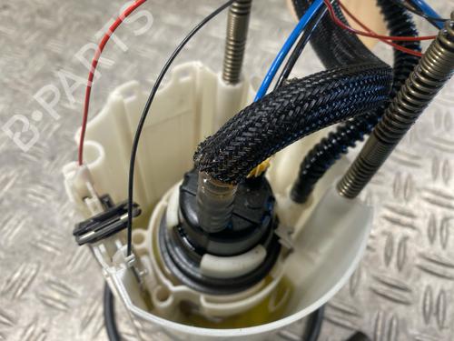 Fuel pump OPEL ASTRA J Sports Tourer (P10) 2.0 CDTI (35) | BP25898397M76 