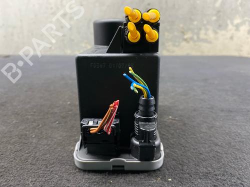 Central lock pump MERCEDES-BENZ E-CLASS (W124) E 220 (124.022) | BP36667370M86  - Image 5