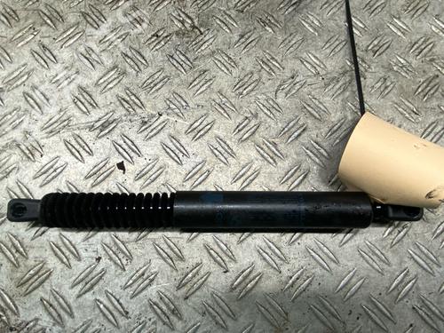Used Tailgate lift support BMW 5 Touring (F11) 520 d (184 hp) 26604764