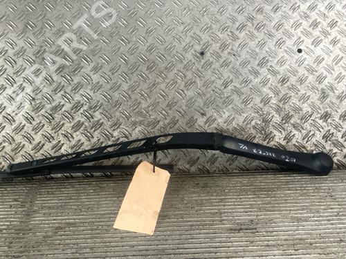 Front windshield wiper arm BMW 5 (E60) 530 d | BP17210929C143 