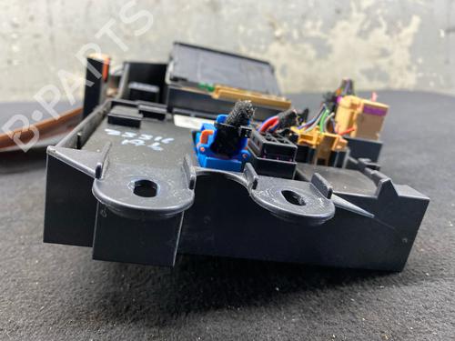 Fuse box AUDI A6 C6 Avant (4F5) 3.2 FSI | BP33623955E1 - Image 6