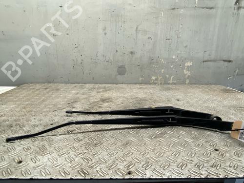 Front windshield wiper arm NISSAN QASHQAI II (J11, J11_) 1.2 DIG-T | BP27684978C143 