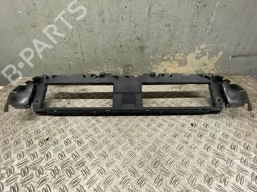 Frontplade/Frontkurv AUDI A4 B9 Avant (8W5, 8WD) 2.0 TDI (150 hp) 33200228