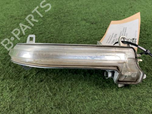 Used Right side indicator BMW 1 (F20) 120 d (190 hp) 16690694