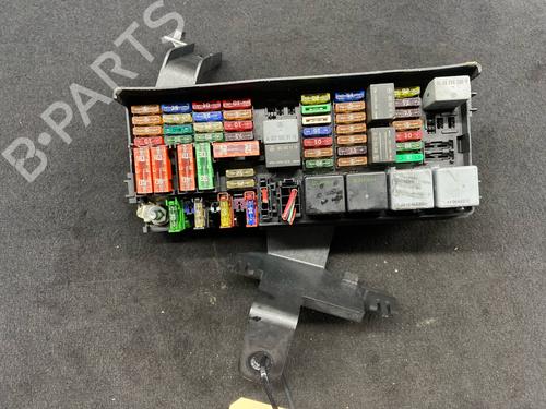 fuse-box-mercedes-benz-r-class-w251-v251-2005-2006-2007-2008-2009-2010-2011-2012-2013-2014-2015-2016-2017-38049375 main image