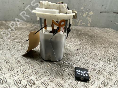 Used Fuel pump CITROËN BERLINGO MULTISPACE (B9) 1.6 VTi 120 (120 hp) 28608908