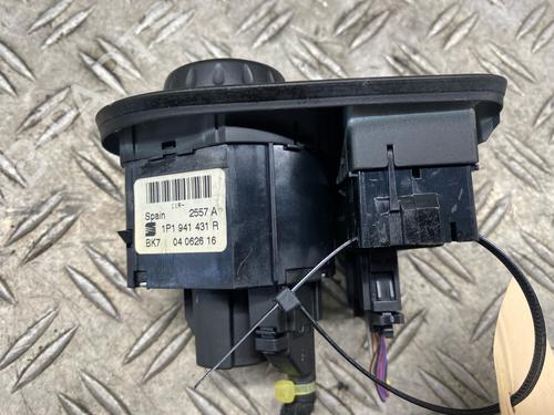 Headlight switch SEAT LEON (1P1) 2.0 TFSI | BP38931551I24 - Image 6