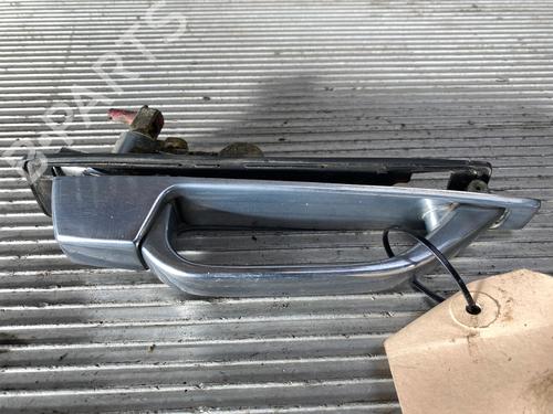 Utvendig håndtak Utvendig håndtak MERCEDES-BENZ S-CLASS (W116) 280 S (116.020) (156 hp) 15595334 15595334