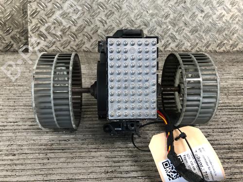 Heater blower motor BMW 5 (E60) 523 i | BP17742821M62 